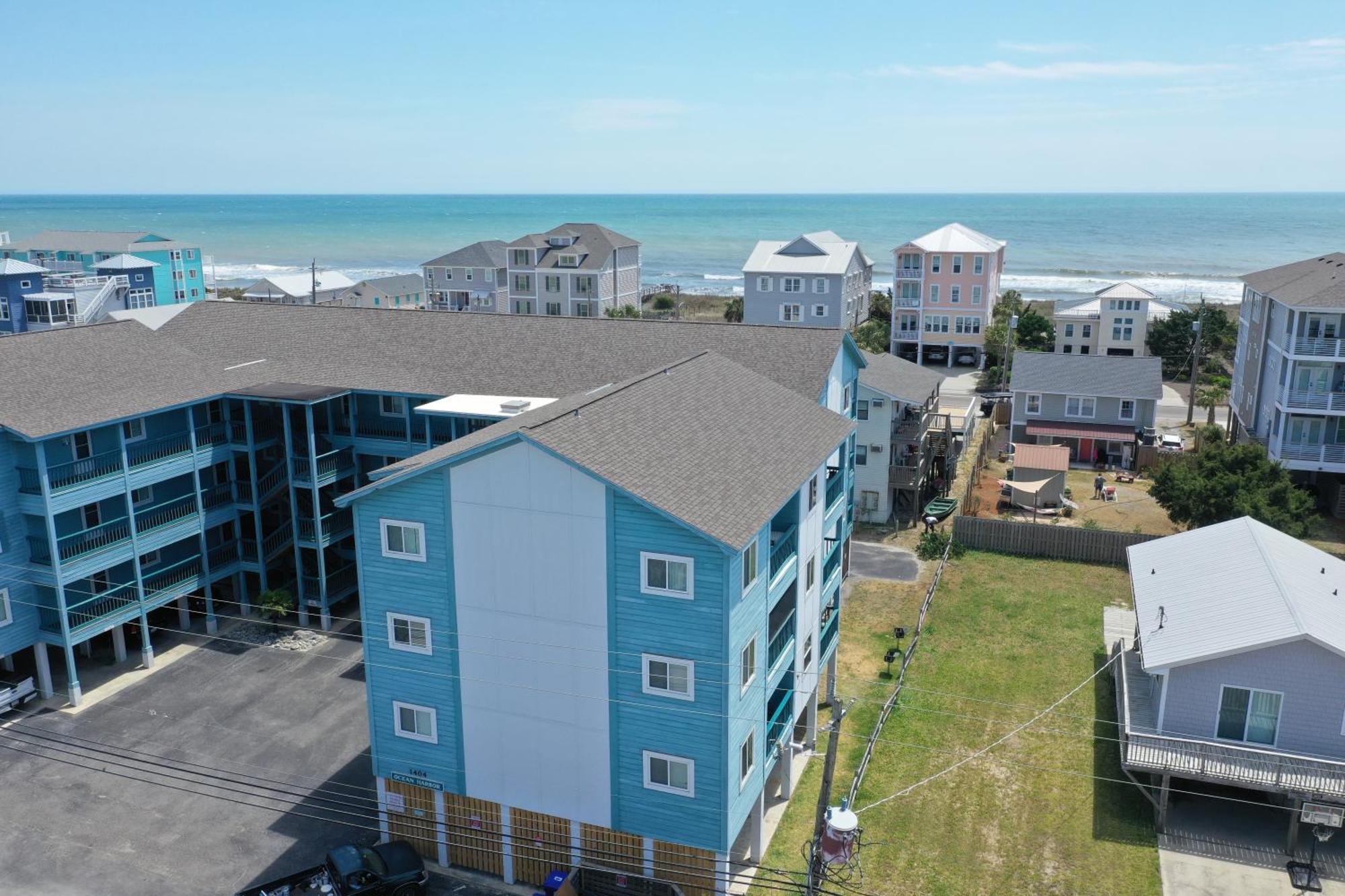 Hang Ten Hideaway, Pool, Condo, Parking - 6 Person Max Occupancy Каролина Бийч Екстериор снимка